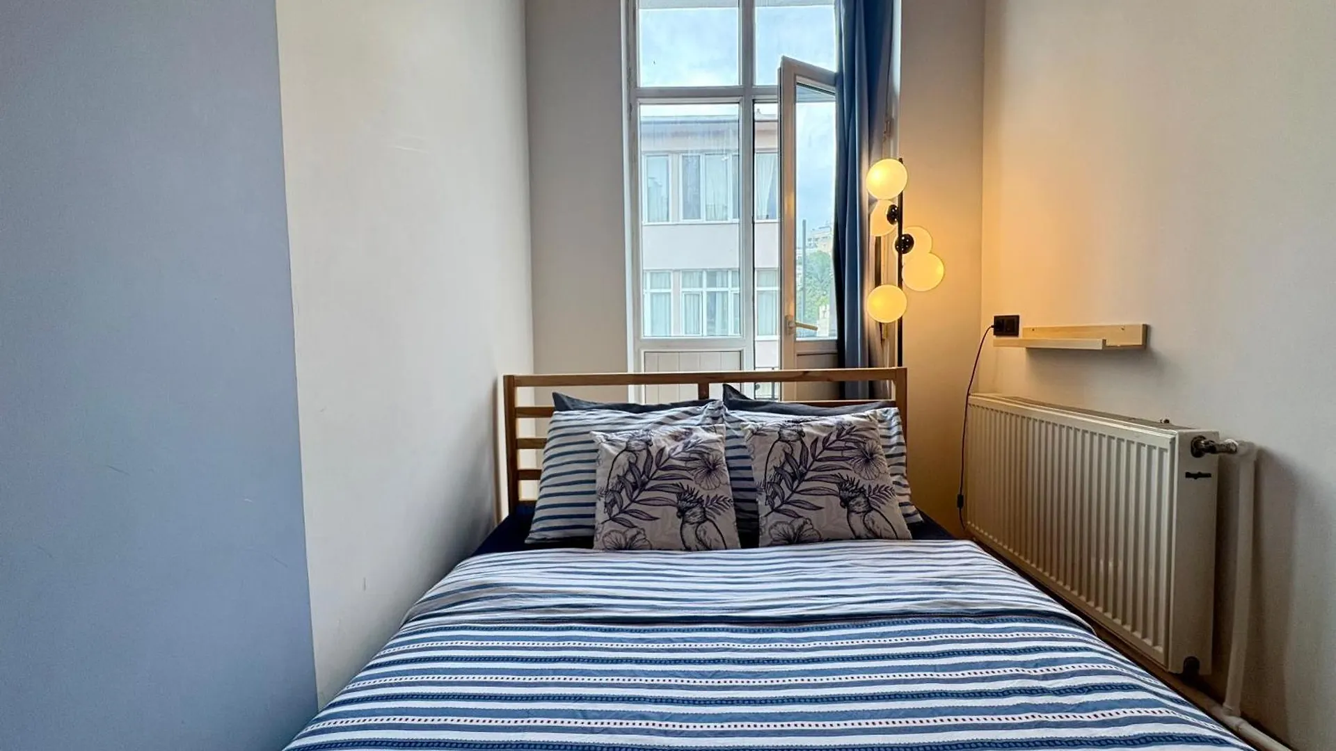 High Ceiling Central Cozy Apartment With 3 Bedroom Beyoglu Istanbul
