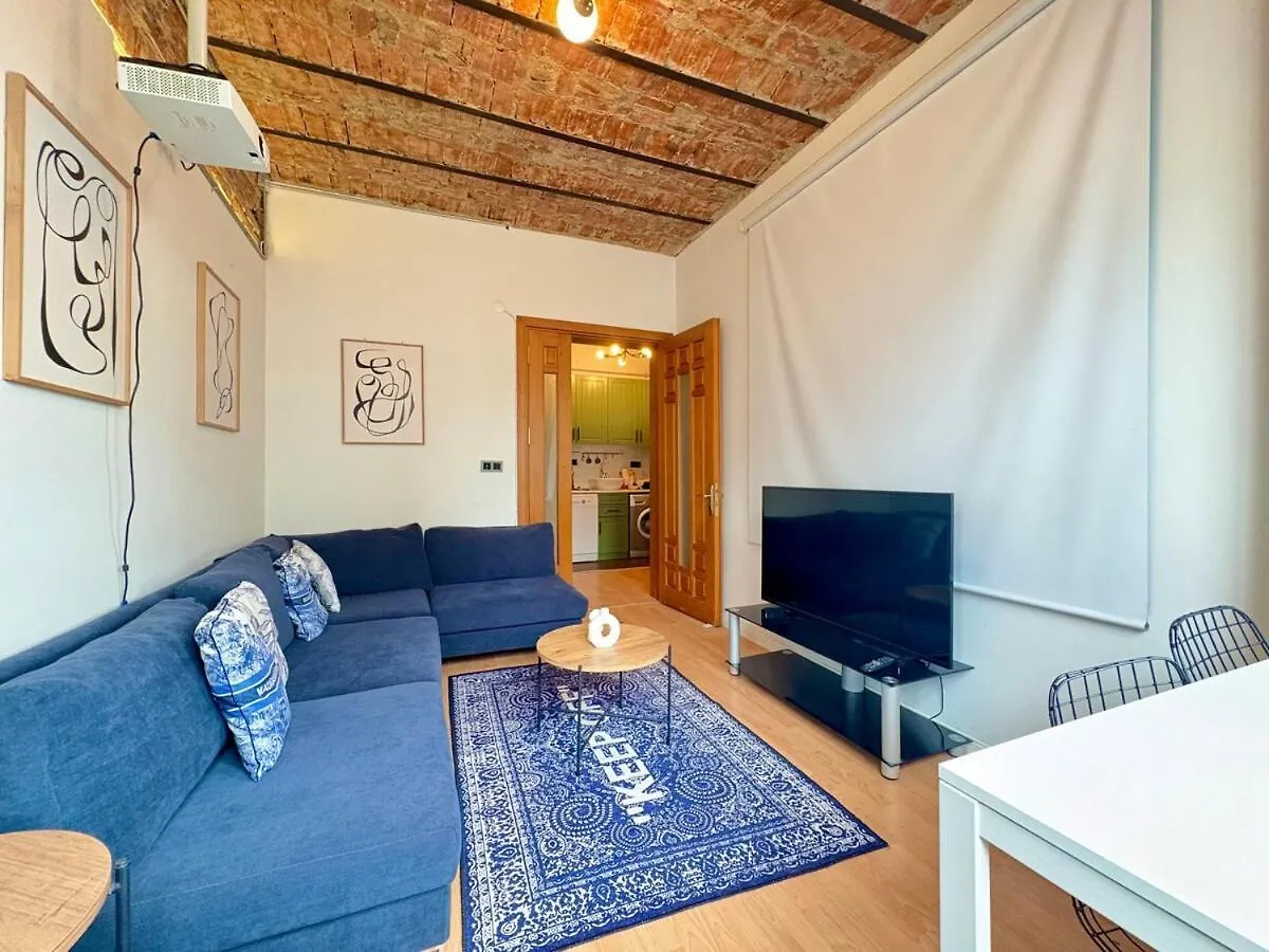 High Ceiling Central Cozy Apartment With 3 Bedroom Beyoglu Istanbul